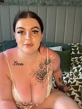 Snapshot of Maddison_Leighxo chatting on 9, 7, 2026 Maddison Leighxo online show from 9, 7, 2026