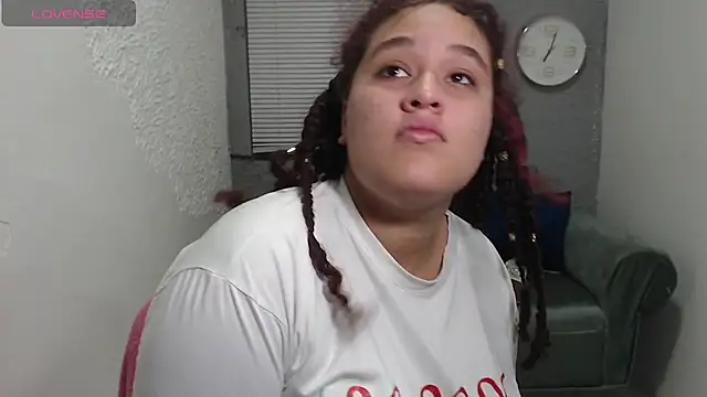 leilasosexy online show from 2, 7, 2026