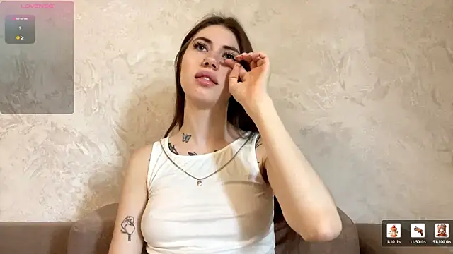 Snapshot of MonikaSullivan chatting on 15, 7, 2026 MonikaSullivan online show from 15, 7, 2026
