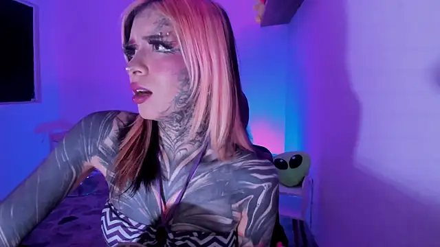 Nickidoll66  online show from 27, 7, 2026