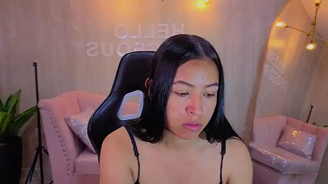 Snapshot of lia_x_a chatting on 8, 7, 2026 lia x a online show from 8, 7, 2026