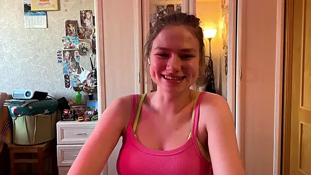 Snapshot of Codi_Rostersy chatting on 9, 6, 2026 Codi Rostersy online show from 9, 6, 2026