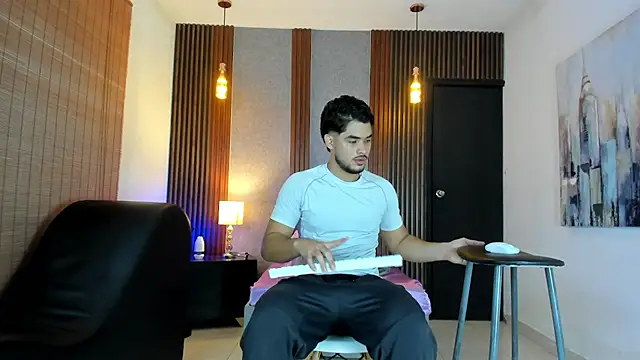 Snapshot of luciano_vitale chatting on 13, 7, 2026 luciano vitale online show from 13, 7, 2026