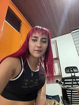 Juliethademon online show from 24, 6, 2026