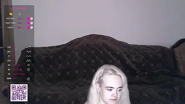 Snapshot of Oxcy_Secret chatting on 14, 6, 2026 Oxcy Secret online show from 14, 6, 2026