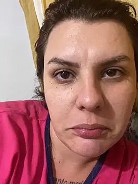 Carolineleao online show from 4, 6, 2026