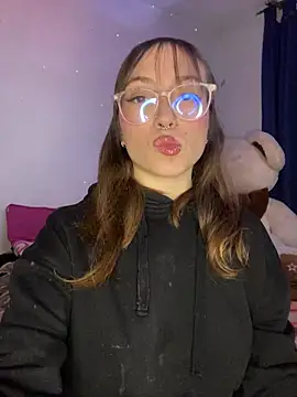 Caamii  online show from 11, 7, 2026