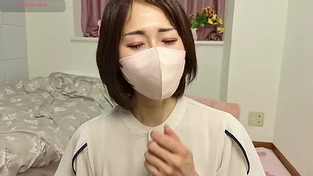 Momo hip online show from 11, 6, 2026