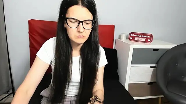 NadiaXlove online show from 16, 6, 2026