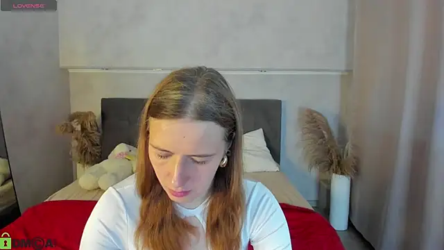 Snapshot of Kathrine-Meyer chatting on 18, 7, 2026 Kathrine-Meyer online show from 18, 7, 2026