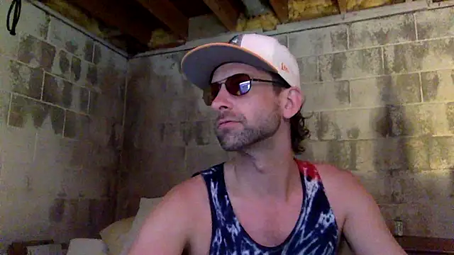 Snapshot of thierrybae chatting on 15, 6, 2026 thierrybae online show from 15, 6, 2026