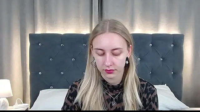 Snapshot of LirienVexx chatting on 18, 7, 2026 LirienVexx online show from 18, 7, 2026
