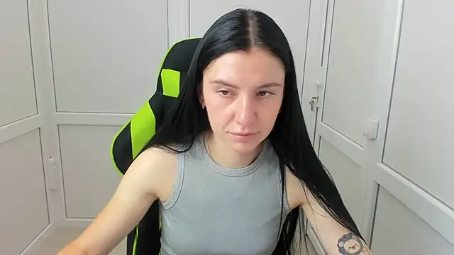 Snapshot of PatteMeoww chatting on 18, 7, 2026 PatteMeoww online show from 18, 7, 2026