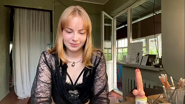 Snapshot of LollyAngel chatting on 26, 6, 2026 LollyAngel online show from 26, 6, 2026