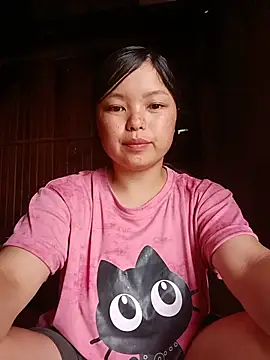 Snapshot of Linna-bae chatting on 22, 6, 2026 Linna-bae online show from 22, 6, 2026