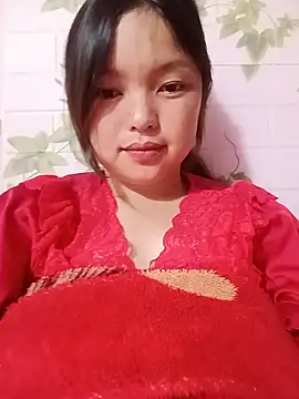 Snapshot of Linna-bae chatting on 12, 6, 2026 Linna-bae online show from 12, 6, 2026
