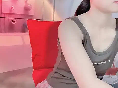 Snapshot of -Lylyn- chatting on 30, 6, 2026 -Lylyn- online show from 30, 6, 2026