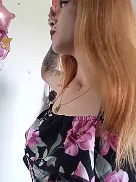 AuraAuroraa online show from 6, 6, 2026