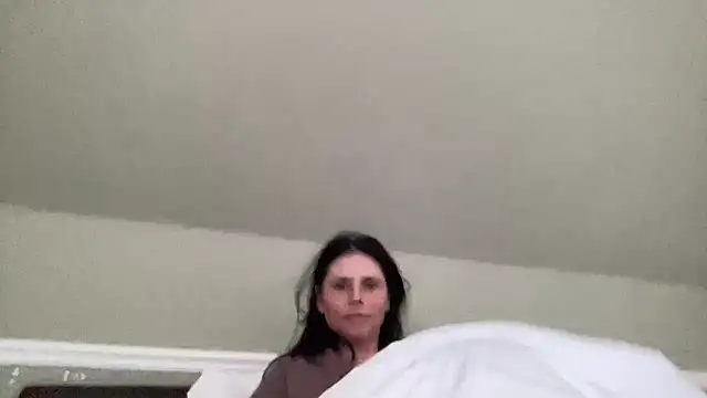 Snapshot of JadeLucy chatting on 17, 6, 2026 JadeLucy online show from 17, 6, 2026