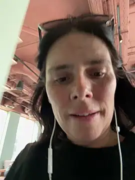 Snapshot of JadeLucy chatting on 30, 6, 2026 JadeLucy online show from 30, 6, 2026