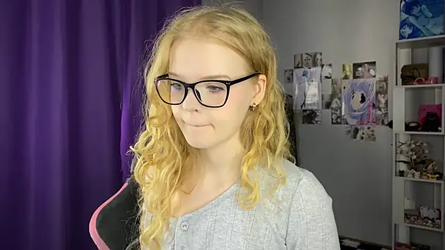 evetease online show from 26, 6, 2026