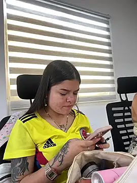 Snapshot of Camila_Duarte_2 chatting on 3, 7, 2026 Camila Duarte 2 online show from 3, 7, 2026