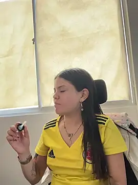 Snapshot of Camila_Duarte_2 chatting on 17, 6, 2026 Camila Duarte 2 online show from 17, 6, 2026