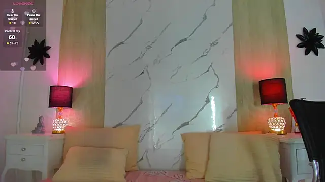Snapshot of DanniValencia chatting on 20, 6, 2026 DanniValencia online show from 20, 6, 2026