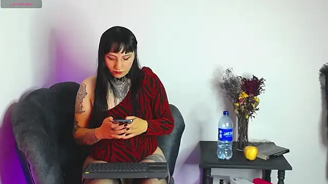 Snapshot of x_lilith_ chatting on 11, 7, 2026 x lilith online show from 11, 7, 2026