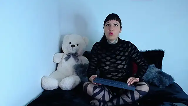 Snapshot of x_lilith_ chatting on 1, 7, 2026 x lilith online show from 1, 7, 2026