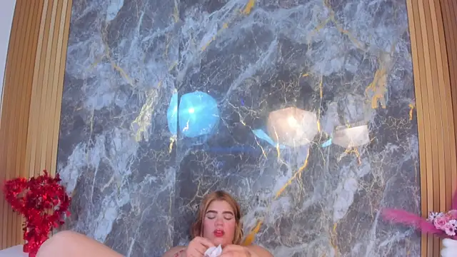 AMMY HONEY online show from 17, 7, 2026