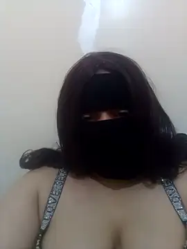 daloua sexy online show from 8, 6, 2026