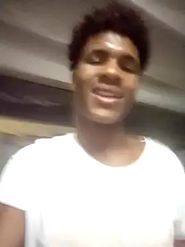 Snapshot of dantecruz19 chatting on 12, 7, 2026 dantecruz19 online show from 12, 7, 2026