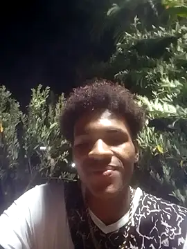 Snapshot of dantecruz19 chatting on 9, 7, 2026 dantecruz19 online show from 9, 7, 2026