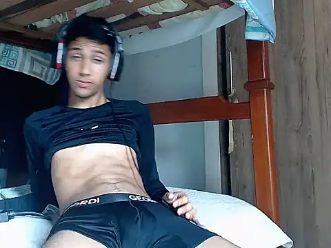 Snapshot of jhonierxz chatting on 12, 6, 2026 jhonierxz online show from 12, 6, 2026