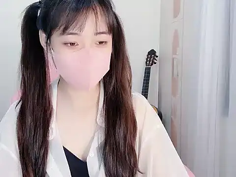 Snapshot of BUNNIIE_MIE chatting on 12, 6, 2026 BUNNIIE MIE online show from 12, 6, 2026