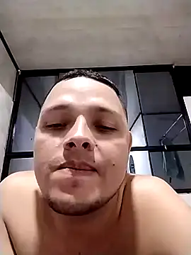 EnzoDesire online show from 26, 6, 2026