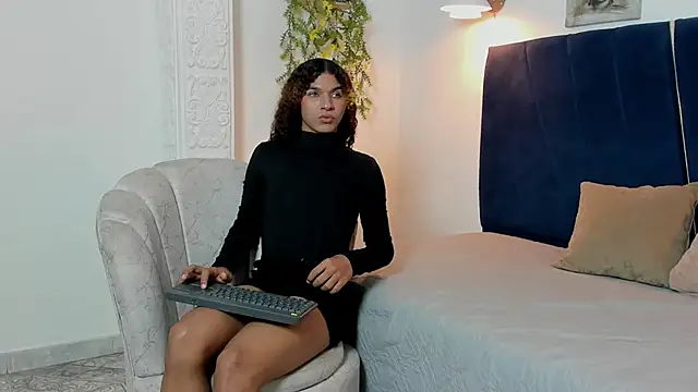 Snapshot of velvet_sex23 chatting on 15, 7, 2026 velvet sex23 online show from 15, 7, 2026