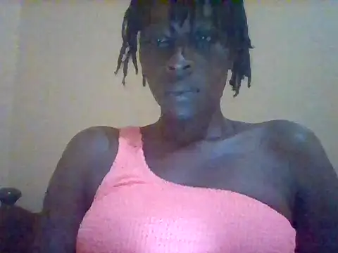 Snapshot of Zinnah_Q chatting on 7, 6, 2026 Zinnah Q online show from 7, 6, 2026