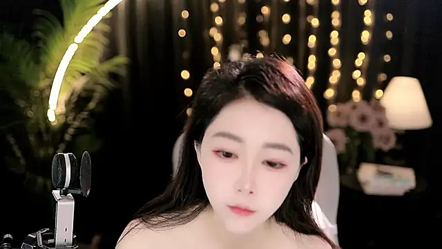 Snapshot of Peach_zzz chatting on 30, 6, 2026 Peach zzz online show from 30, 6, 2026