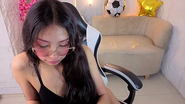 samantha tx  online show from 9, 7, 2026