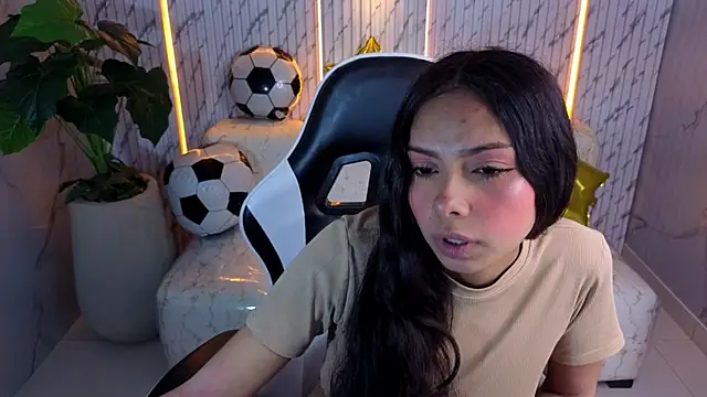 samantha tx  online show from 8, 7, 2026