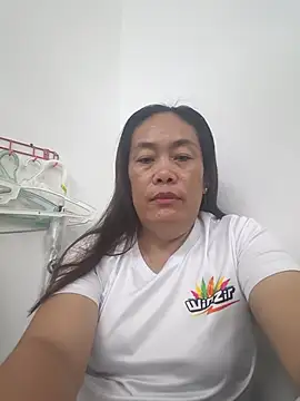 Snapshot of yensexy45 chatting on 7, 6, 2026 yensexy45 online show from 7, 6, 2026