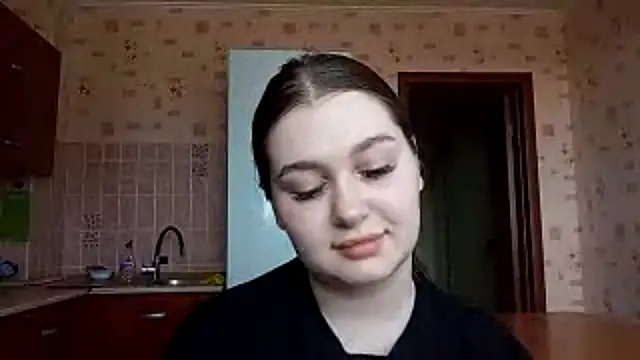 Snapshot of LongFungi chatting on 11, 6, 2026 LongFungi online show from 11, 6, 2026