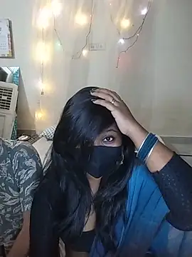 crazysexycouple000 online show from 4, 6, 2026