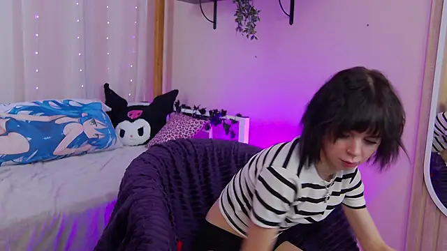 TwiggySmith online show from 6, 7, 2026