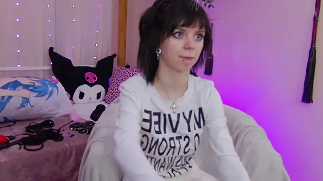 TwiggySmith online show from 12, 7, 2026
