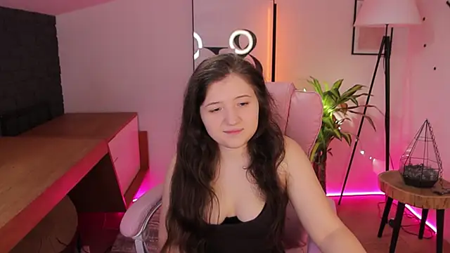Kitty   Mia online show from 17, 7, 2026