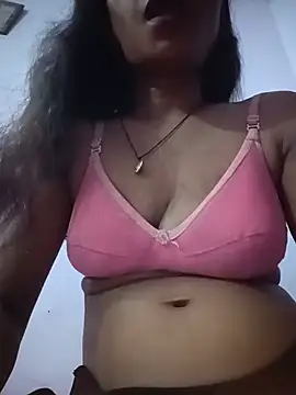 kajal jain00 online show from 3, 7, 2026