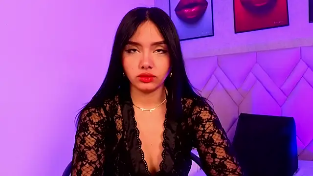 Snapshot of Mila__Fire chatting on 8, 7, 2026 Mila Fire online show from 8, 7, 2026